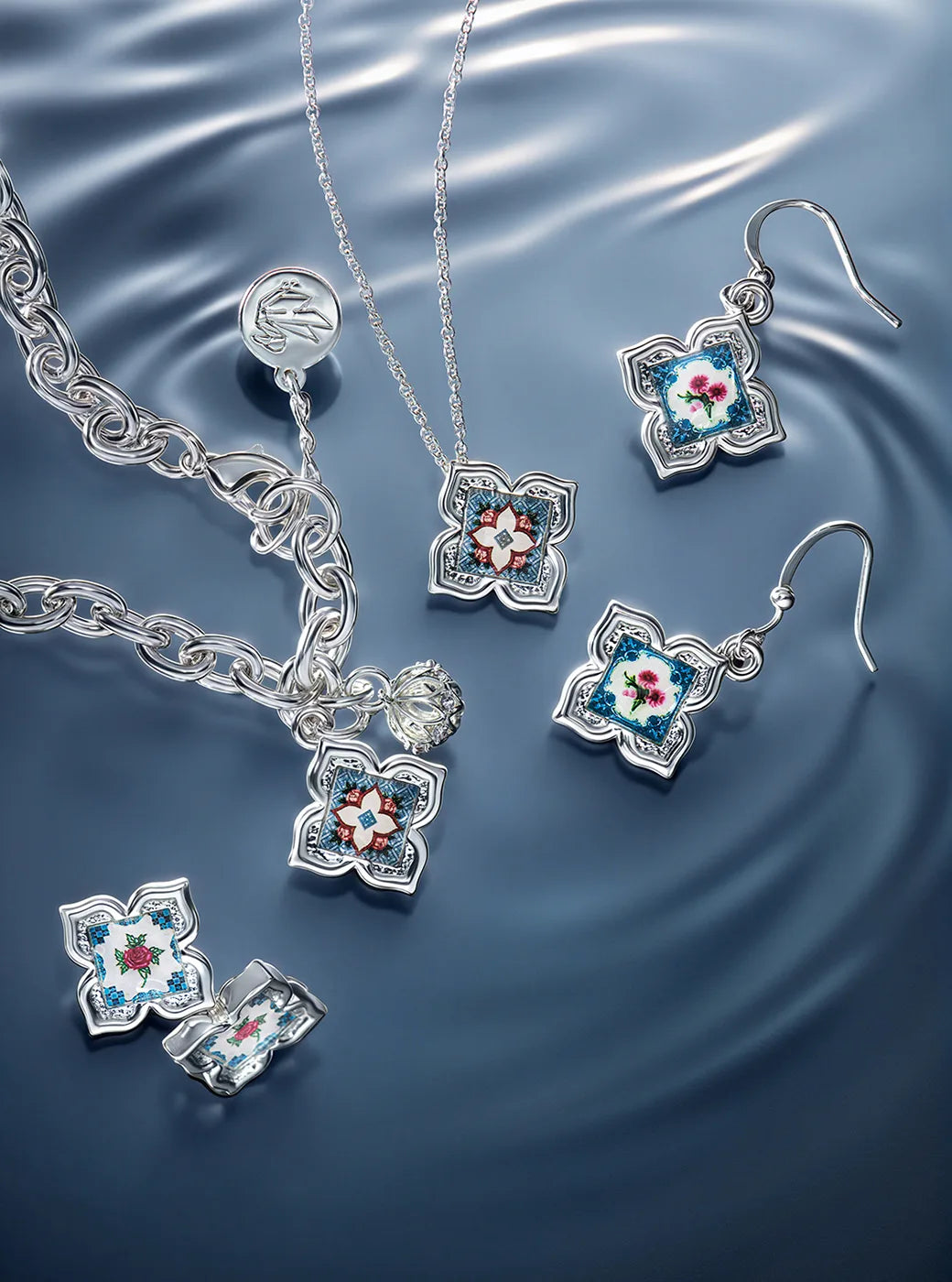 Peranakan Floral Silver Pendant Necklace - Flora Rose